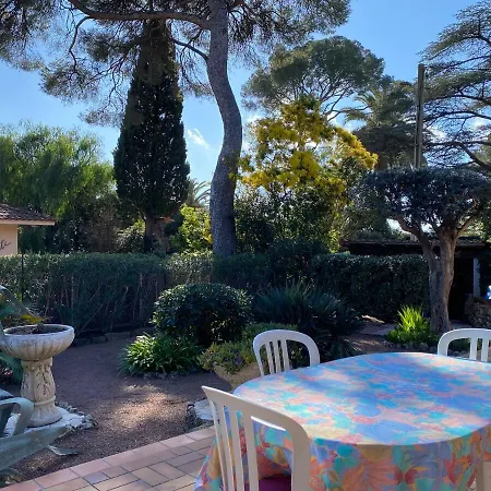 St Raphael Boulouris Maison Bord De Damalix *